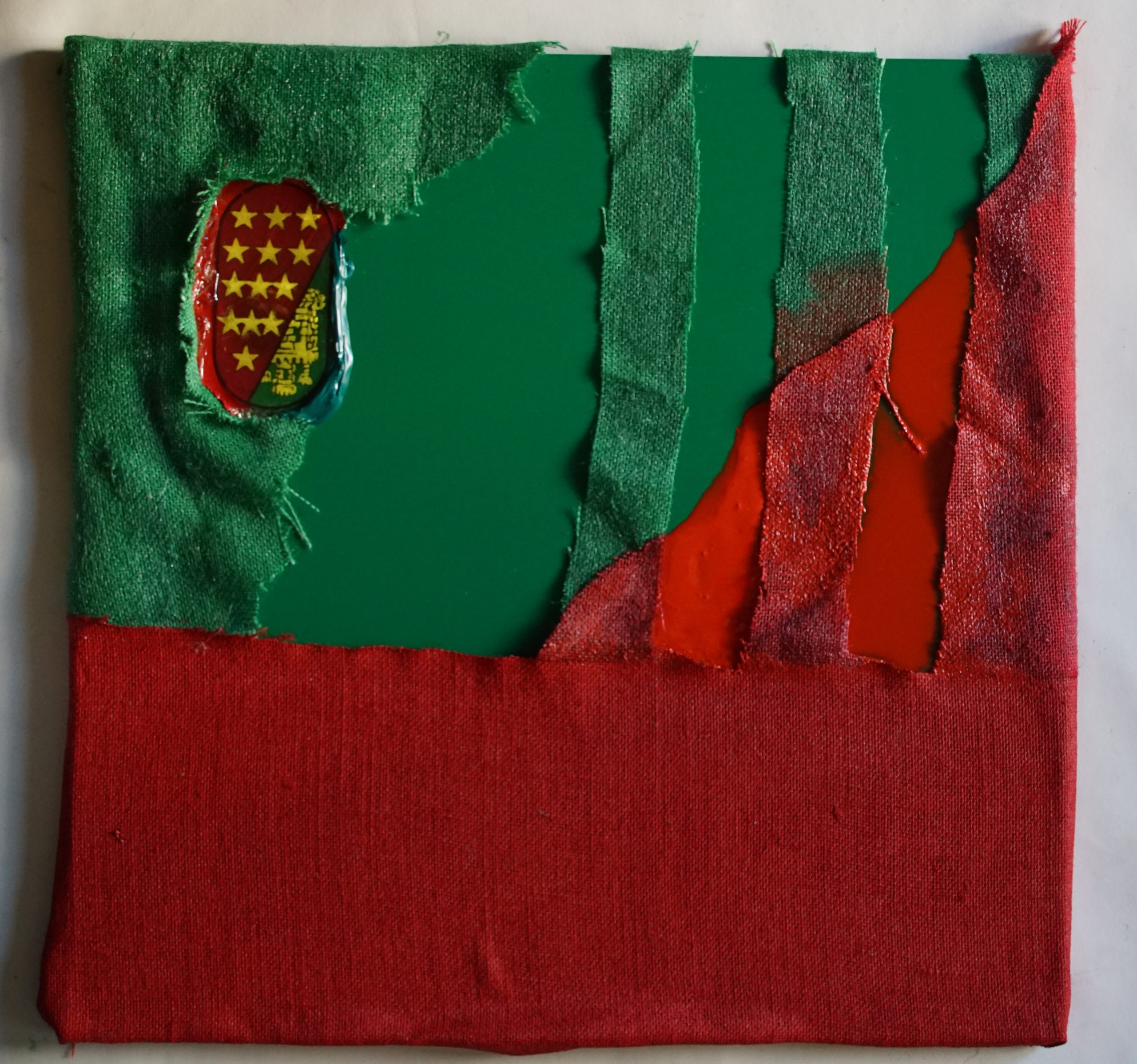 81- UNIF GREENHOOD RED